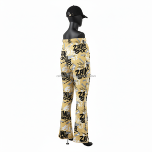 Pantalones de Mujer con Corte Acampanado, Tela Elástica Premium de Poliéster de 180 GSM, Estampado Completo en Amarillo y Negro con Logotipo Personalizado por Sublimación - Product Image 5