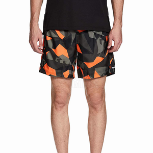 Pantalones cortos para correr personalizados para hombre 2025, ligeros, transpirables, impermeables, de tela de lona acolchada, duraderos, de ajuste cómodo para atletas - Product Image 1