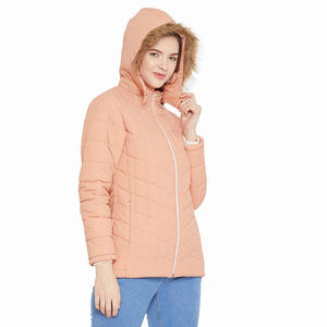 Chaquetas acolchadas con capucha para mujer, ropa de calle de invierno, personalizadas, hechas en paquistaní, último diseño - Product Image 3