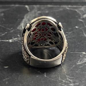 Anillo de Estilo Griego Vintage para Hombre, Hecho a Mano en Plata de Ley 925 con Baño de Oro de 18K, Piedra de Circonio Rosa Ovalada y Motivo de Columnas - Product Image 6