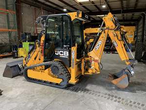 Offre Spéciale 2024 : Chargeuse-pelleteuse compacte JCB 1CXT avec godet et très faible kilométrage, prête à l'emploi - Product Image 5