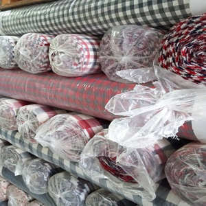 Tissu de chemise à carreaux en coton 100% pré-rétréci, fabriqué en Corée, respirant, léger, résistant à la décoloration, lot en stock - Product Image 1