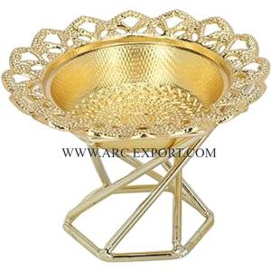 Quemador de incienso de decoración del hogar de diseñador de lujo, quemador de incienso de Metal de Color dorado creativo, artículos de mesa, quemador de decoración Bakhoor a la venta - Product Image 1