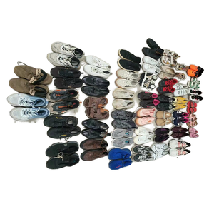 Scarpe sportive di seconda mano di alta qualità per gli uomini le donne i bambini in balle per la scuola & il mercato in Africa buone condizioni Sneakers - Product Image 1