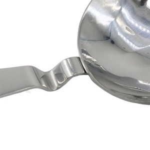 Colador de Cócteles Julep de Acero Inoxidable con Tazón Profundo, Orificios de Precisión y Vertido Suave para Uso Profesional en Bares - Product Image 3