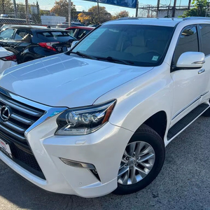 CleAN 2019 L-e-x-u-s GX 460 AWD - Product Image 1