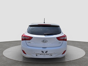 2015เบาะหนังแฮทช์แบคแบบเกาหลีใช้คุณภาพดีที่สุด I30 Hyundai HID ไม่มีอุบัติเหตุพวงมาลัยซ้ายสภาพดี - Product Image 2