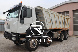 Camion benne lourd d'occasion Astra HD9 8X6 Diesel Capacité 31-40T 351-450HP EURO 5 Moteur Weichai Transmission manuelle 6 vitesses - Product Image 3
