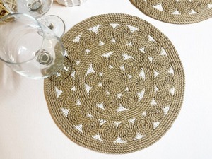 Sets de table de mariage de haute qualité, luxueux, faits à la main, broderie unique, design unique, perles de verre dorées marron-blanc - Product Image 5