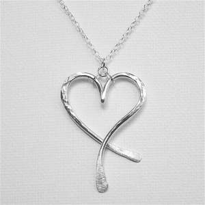 2025ใหม่สร้อยคอจี้หัวใจรักเกาหลีหวานสำหรับผู้หญิงผู้ชายสร้อยคอคู่หลากสีเครื่องประดับวันวาเลนไทน์ของขวัญ - Product Image 5