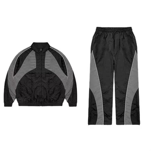 Customizable Windbreaker Two Piece Suit Custom Men's Sports Track Suit Jogging Suits Windproof Windbreaker Tracksuit - Product Image 1