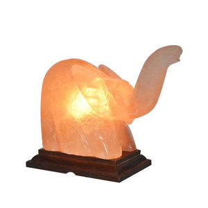 Lampe au sel de l'Himalaya en forme de cygne Purificateur d'air naturel Sculpté à la main Style pyramide Cristal Rock avec lumière - Product Image 2