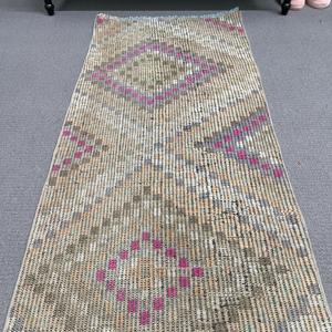 Alfombra Turca Kilim de 2.2x9.5 pies, Ecológica, Verde, con Diseño Abstracto de Patchwork, Vintage, de Lana con Respaldo de Látex - Product Image 4