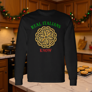 Maglietta a maniche lunghe con stampa di biscotti natalizi italiani, design divertente per i veri italiani, idea regalo. - Product Image 3