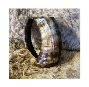 Mug en corne de buffle Viking, écologique, fait main, d'inspiration médiévale, poli, authentique, pour Noël et anniversaire - Product Image 5