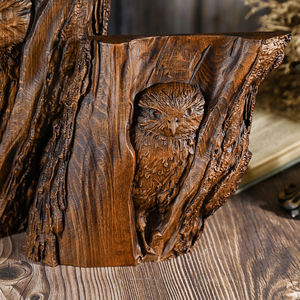 Handgesneden Uil In Boomstammuurkunst, Rustiek Op De Natuur Geïnspireerd Houten Dierensnijwerk Decor - Product Image 4