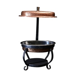 Calentador de Comida Tipo Chafing Dish de Cobre Martillado Redondo de Calidad Deluxe con Soporte de Hierro y Acero Inoxidable para Catering de Buffet para Fiestas - Product Image 1