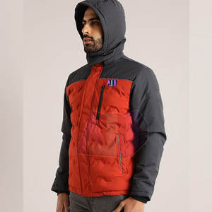 Chaqueta de Invierno Acolchada con Capucha, Transpirable y Resistente al Viento, de Primera Calidad para Hombre, con Logotipo Frontal, Venta Directa de Fábrica - Product Image 2