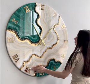 Horloge murale en résine résine époxy salon meilleur qulatiye meubles décor à la maison horloge murale personnalisée meilleur - Product Image 4