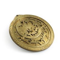 Astrolabe vintage de haute qualité en laiton antique, plaque de calendrier arabe, calendrier persan en laiton, horloge de table gravée, vintage persan