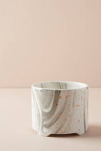 Grande qualité à prix raisonnable Jardinière en marbre artisanale Présente un travail de pierre artisanal Parfait pour un style de plante unique - Product Image 5