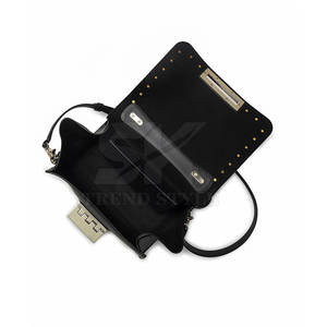 Bolso de Hombro de Cuero de Una Sola Capa, Impermeable, con Logotipo Personalizado, para Uso en Exteriores, Más Vendido - Product Image 5