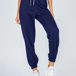 Nouveau style de vêtements de sport avec logo personnalisé Pantalon de sport de jogging pour femmes Pantalon de sport de haute qualité Sweat doux Marque privée personnalisée Bas actifs - Product Image 6