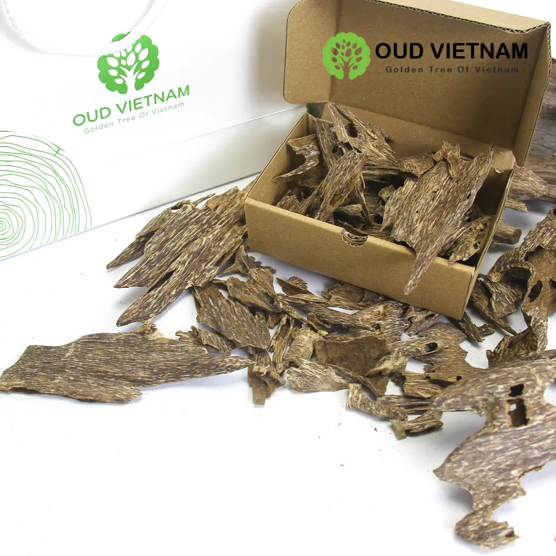 ระดับไฮเอนด์มดธรรมชาติ Oud เศษไม้หวาน Oudy เกรดพิเศษ AA + 100% ธรรมชาติบริสุทธิ์เวียดนาม King Oud 40ปี