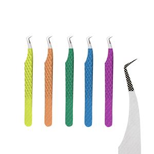 Pinzas para extensión de pestañas de calidad superior Pinzas para pestañas de doble color de etiqueta privada disponibles en diferentes ángulos - Product Image 3