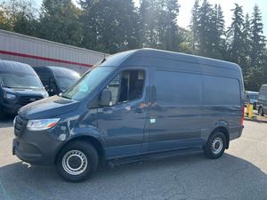 รถตู้เมอร์เซเดส-เบนซ์ สปรินเตอร์ 3500 144 V6 หลังคาสูง รุ่นครูว์แวน ขับเคลื่อนล้อหลัง ปี 2019 - Product Image 2