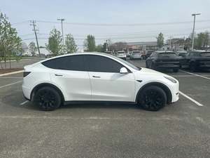 เทสลา โมเดล วาย ลอง รันจ์ เอดวีดี ปี 2021 แบตเตอรี่ 90-110 กิโลวัตต์ชั่วโมง กำลังไฟ 300 กิโลวัตต์ แรงบิด 500 นิวตันเมตร ผลิตในสหรัฐอเมริกา - Product Image 2