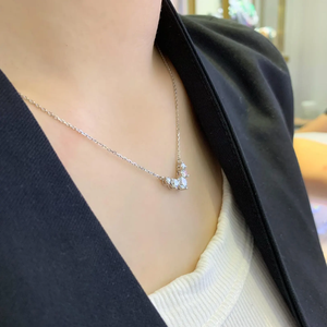 Collier pendentif personnalisé pour femme en diamant de laboratoire taille brillant EF VS 5 pierres certifié IGI, multi-longueurs, pour usage quotidien (0,85 ct) - Product Image 4