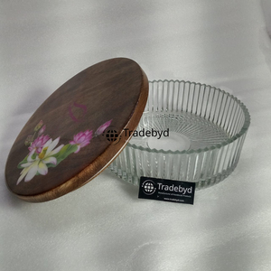 Boîte à casserole en verre de luxe Tradebyd avec couvercle en bois pour chapati, roti et repas indiens traditionnels - Écologique - Product Image 5