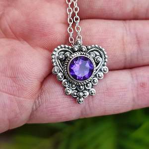 Collier pendentif en argent sterling et améthyste naturelle fait main, pierre précieuse violette, cadeau pour maman, anniversaire, Noël - Product Image 2