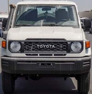 Toyota Land Cruiser Pick LC79 2025, 2.8L Diésel, Doble Cabina, Automático, Caja de Cambios Manual/Automática, Asientos de Cuero Claro, Cámara Trasera, R16 - Product Image 2