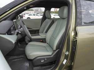 Vehículo Eléctrico Usado Dongfeng Nani Mi 06, SUV Pequeño, Batería de Largo Alcance de 50-70 kWh, Motor de 120 kW, Vehículo de Nueva Energía - Product Image 6