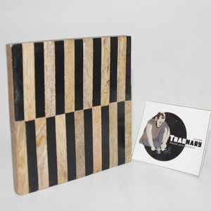 Molde de posavasos de resina, posavasos de resina con incrustaciones de resina de alta calidad, juego de posavasos de madera para mesa de Tradnary Pvt Ltd - Product Image 1