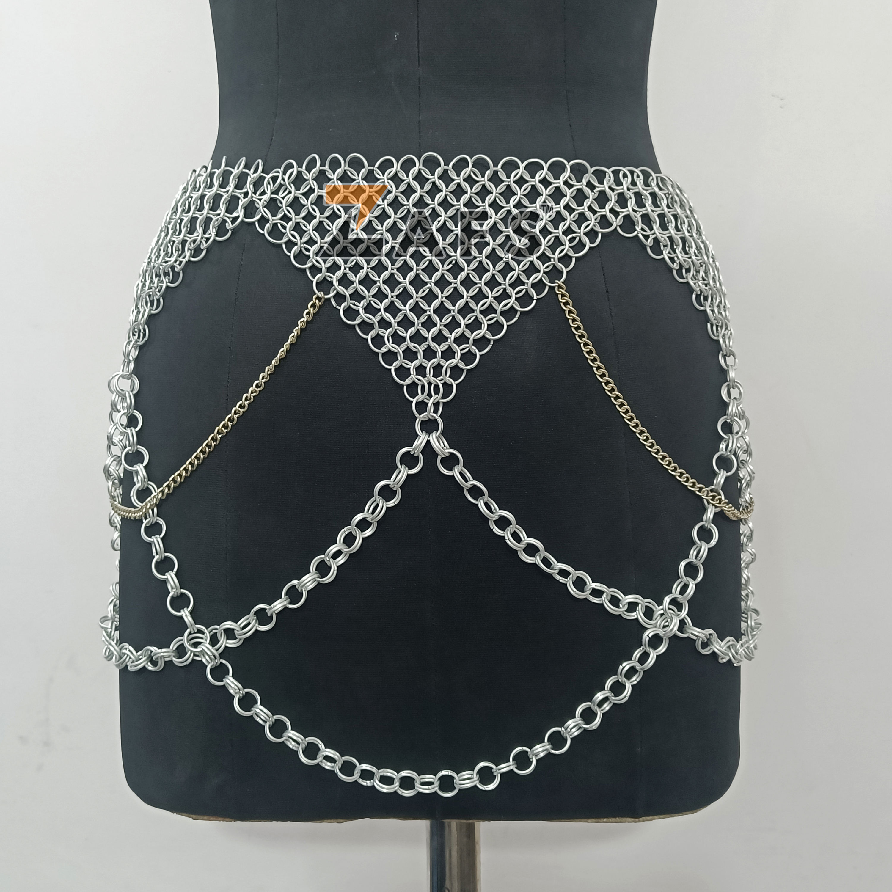 เงิน anodized