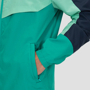 Vêtements de sport pour hommes, logo personnalisé, vente en gros, randonnée en plein air, veste coupe-vent imperméable en softshell décontractée pour hommes - Product Image 5