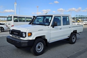 2017/2021/2022/2025 d'occasion Toyotas LandCruisers Pickup 4x4 à vendre-Toyotas LandCruisers 70 Series d'occasion à vendre à faible kilométrage - Product Image 2