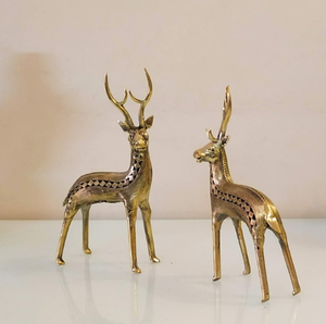 Sculpture élégante de table en aluminium doré en forme de cerf Thème animal pour la maison ou le bureau Objets décoratifs Prix de gros - Product Image 1