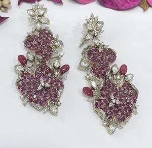 Pendientes de Moissanita de Lujo con Acabado Dorado de la Mejor Calidad, Estilo Tradicional, Colección para Bodas, para Mujeres y Niñas - Product Image 2