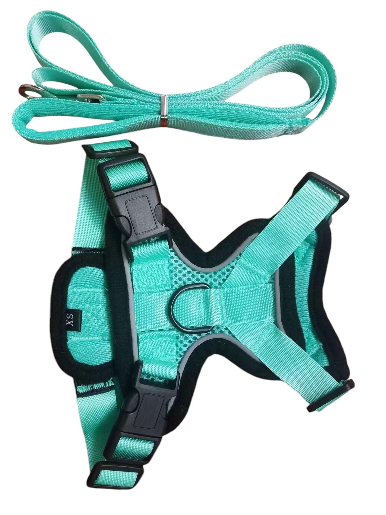 สีเขียวอ่อน