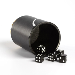 Ensemble de gobelets à dés en cuir brut vintage faits à la main – Gobelet agitateur en cuir épais et robuste avec dés à 6 faces pour jeux de société - Product Image 3