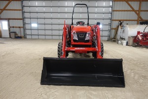 รถไถเดินตาม Kioti NS4710HST ปี 2025 เครื่องยนต์มิตซูบิชิ ขับเคลื่อน 4 ล้อ พร้อมมอเตอร์และปั๊ม - Product Image 2