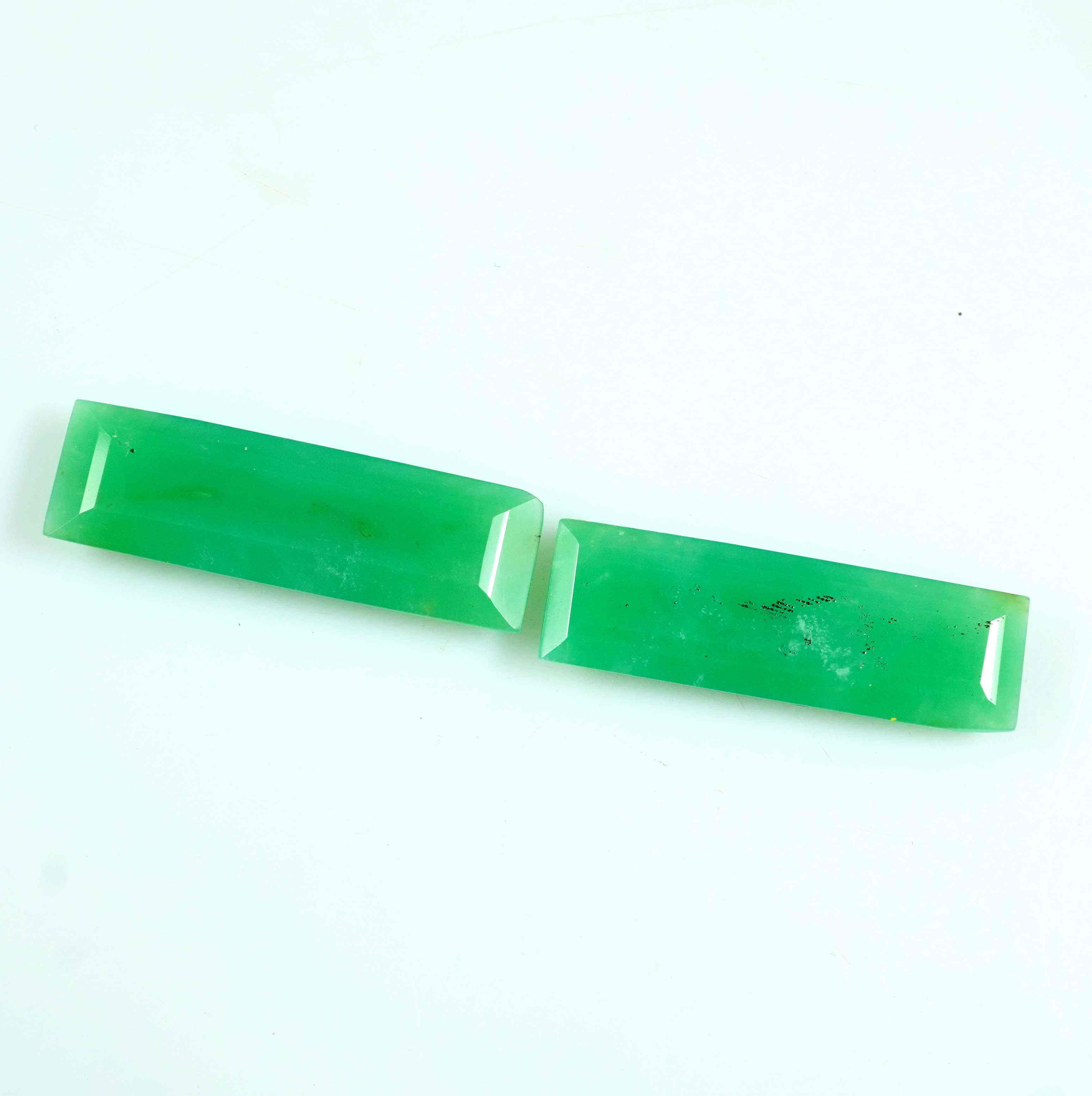 สีเขียว