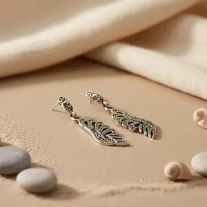 Boucles d'oreilles pendantes en argent 925 vintage pour femmes, feuille de marcassite, plaqué or, bijoux en diamant pour mariage ou fête - Product Image 2