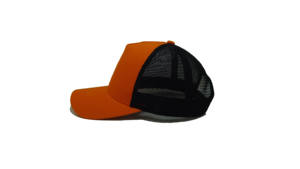 Casquette de camionneur 5 panneaux avec patch tissé personnalisé, deux couleurs Pantone, visière incurvée, casquette de sport avec filet, casquettes A-frame L04 - Product Image 3