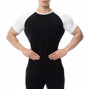 T-shirt pour homme au design unique, 100% coton, faible MOQ, vêtements décontractés d'été, qualité supérieure, séchage rapide, respirant - Product Image 2