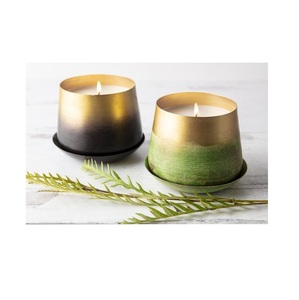 Tarro de vela de cera de Metal de diseño único con acabado dorado que crea una apariencia atractiva para la Decoración de mesa - Product Image 6